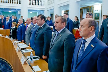 Парламент региона провел очередное заседание